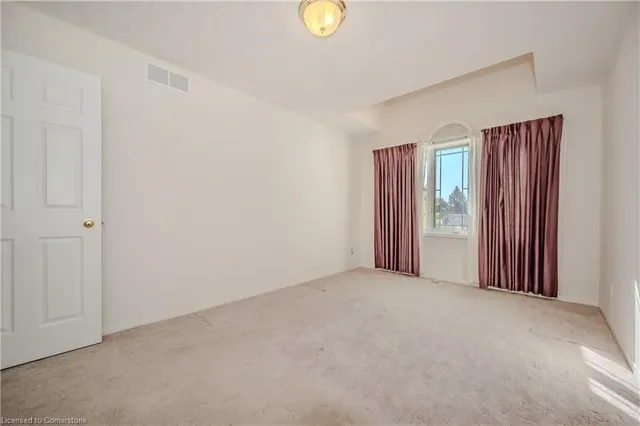 Additional image 19 of 50 Midland Dr Unit 26