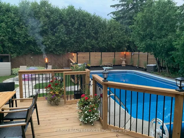 Additional image 25 of 32 Longbourne Cres