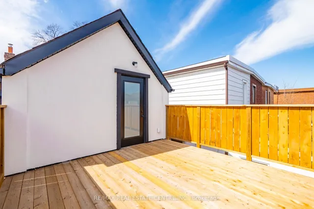 Additional image 38 of 589 St Clarens Ave