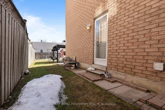 Additional image 39 of 17 Touchstone Dr