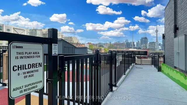 Additional image 40 of 19 Western Battery Rd Unit 3203