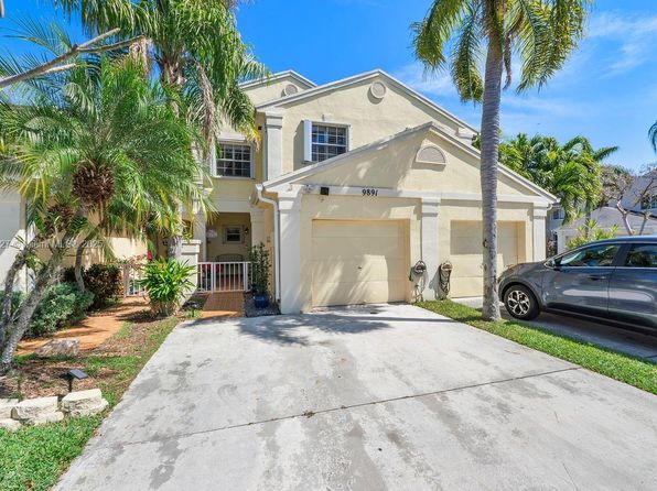 9891 SW 118th Pl, Miami, FL 33186