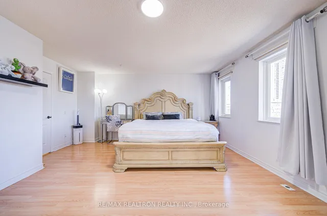 Additional image 30 of 119 Omni Dr Unit 18