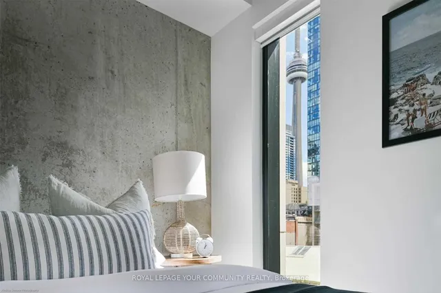 Additional image 5 of 11 Charlotte St Unit 403