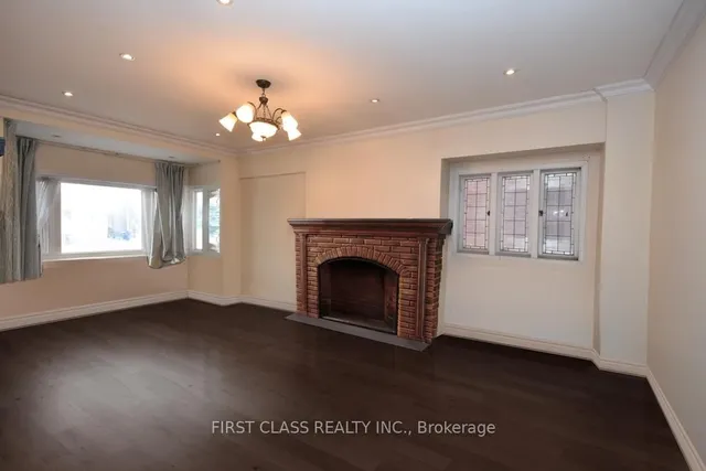 Additional image 6 of 102 Greenwood Ave