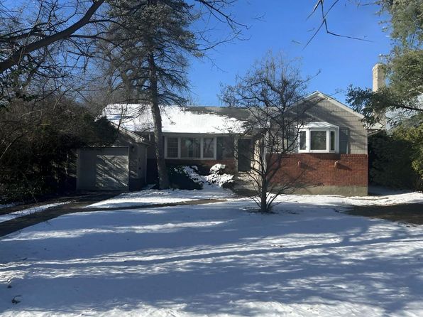 Primary image of 3 N LORING Road, Levittown, NY 11756