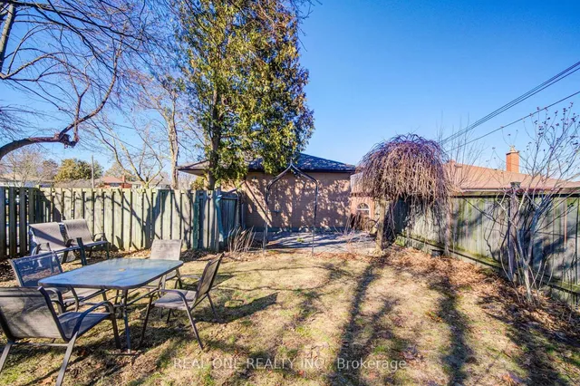 Additional image 34 of 1 Barwell Cres