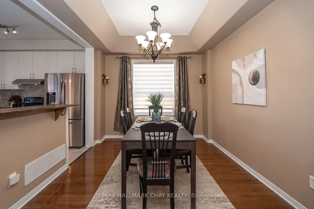 Additional image 17 of 24 Bushberry Rd