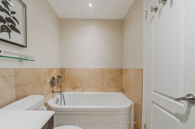 Additional image 35 of 3395 Cliff Rd Unit 102