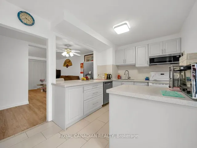 Additional image 22 of 6 Sentinel Rd Unit 9