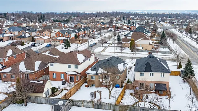 Additional image 39 of 3 Dalrymple Dr