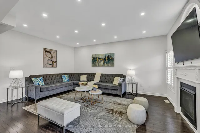 Additional image 14 of 8 Young Garden Cres