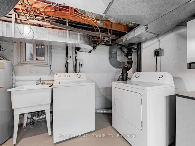 Additional image 31 of 237 Empress Ave