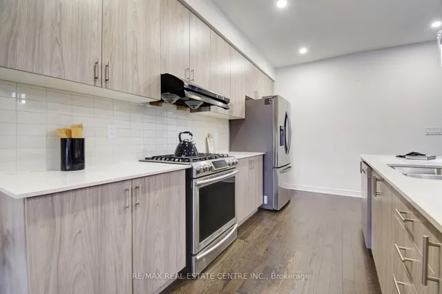 Additional image 13 of 1369 Farmstead Dr