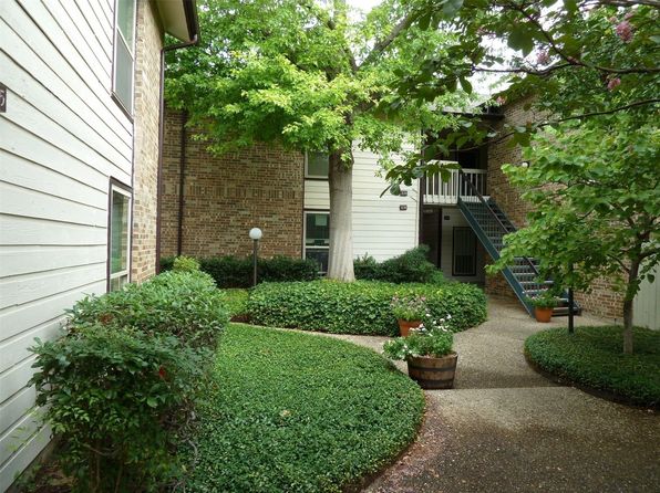 7107 Holly Hill Dr UNIT 12, Dallas, TX 75231