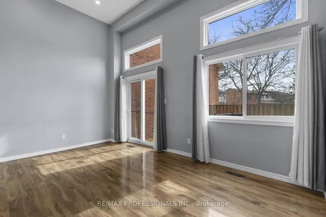 Additional image 10 of 49 Dawson Cres