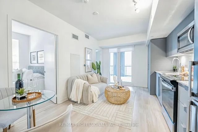 Additional image 3 of 500 Wilson Ave Unit 724