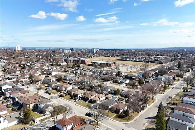 Additional image 34 of 35 Ling St