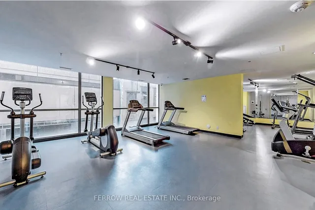 Additional image 32 of 39 Brant St Unit 415