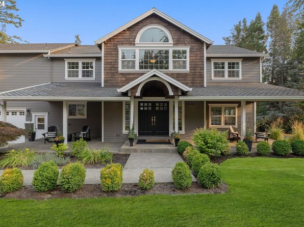 13680 NW Roanoke Ln, Portland, OR 97229