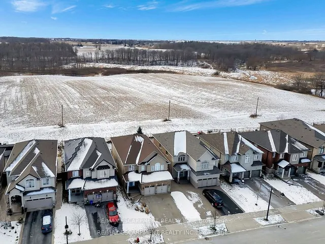 Additional image 39 of 158 Greti Dr