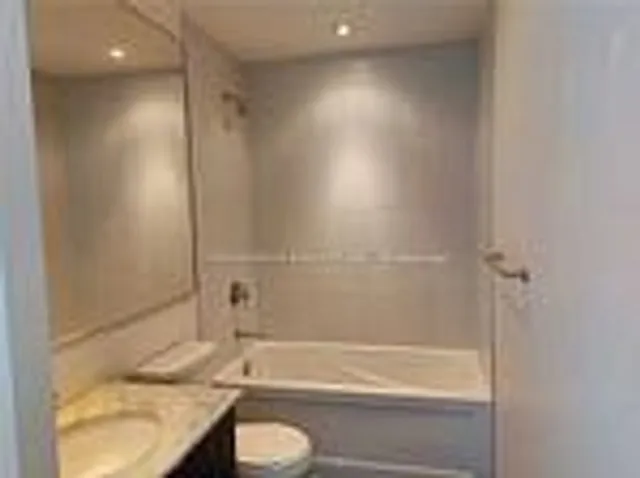 Additional image 4 of 170 Fort York Blvd Unit 2503