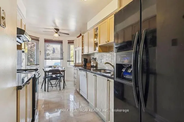 Additional image 6 of 1 Saraband St