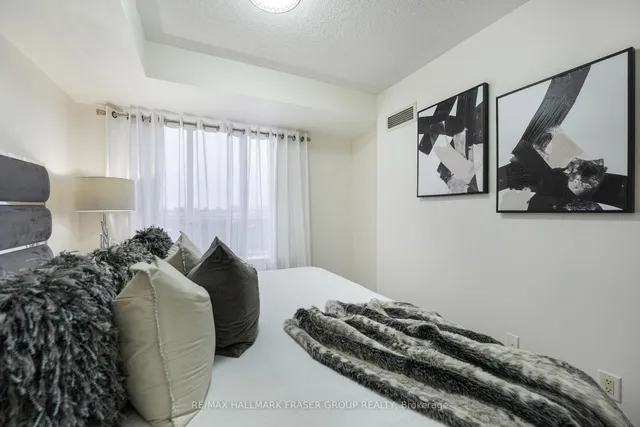 Additional image 17 of 8 Mondeo Dr Unit 512