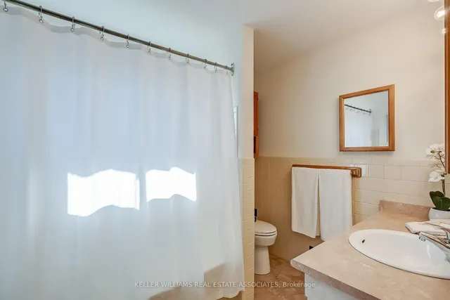 Additional image 22 of 1203 Saturnia Cres
