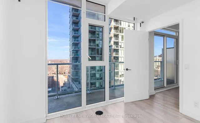 Additional image 5 of 33 Helendale Ave Unit 1022