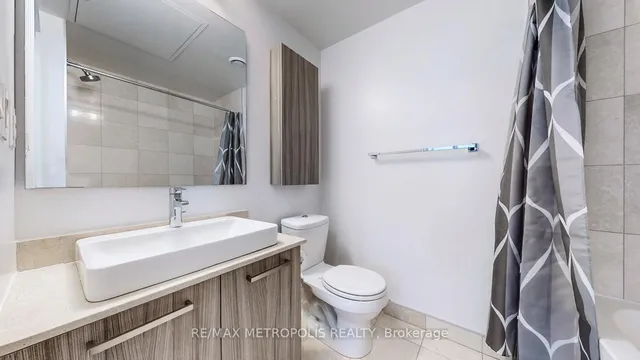 Additional image 21 of 12 York St Unit 1202