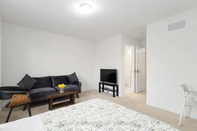 Additional image 32 of 1557 MIDLAND Ave