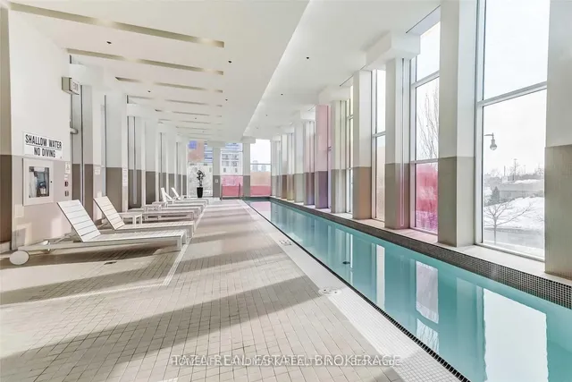 Additional image 23 of 19 Singer Crt Unit 519