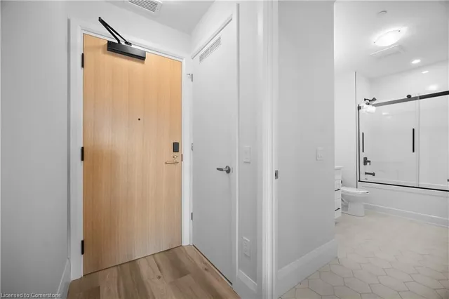 Additional image 16 of 51 David St Unit 204