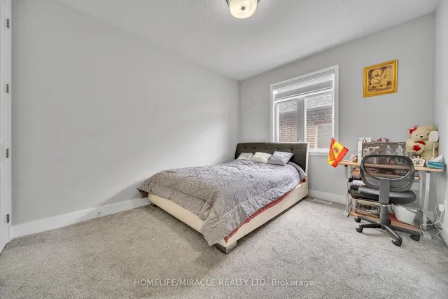 Additional image 32 of 36 Hollybrook Tr