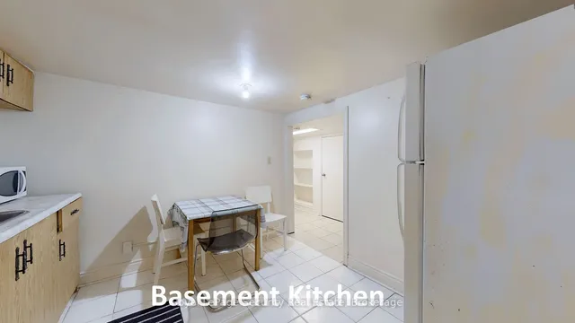 Additional image 32 of 28 Bowie Ave