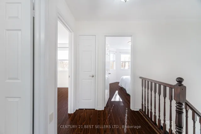 Additional image 30 of 1191 Barclay Circ