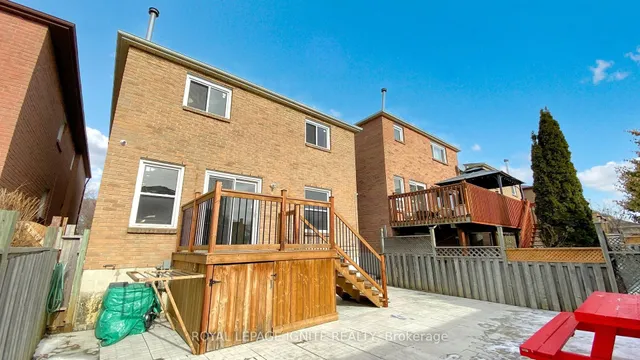 Additional image 46 of 141 PONYMEADOW Terr