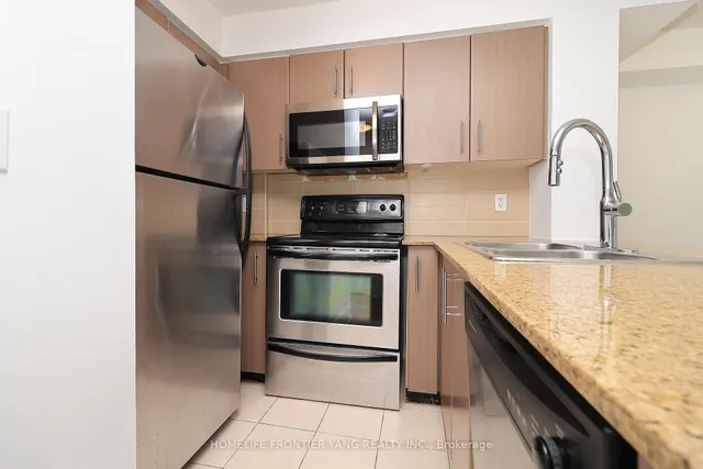 Additional image 3 of 12 Yonge St Unit 1206