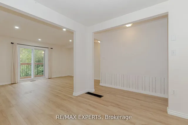 Additional image 15 of 34 Bow Valley Dr Unit 9