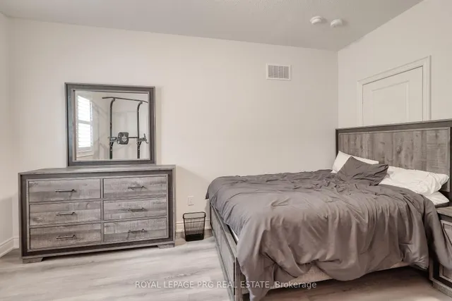 Additional image 24 of 61 Cattail Cres