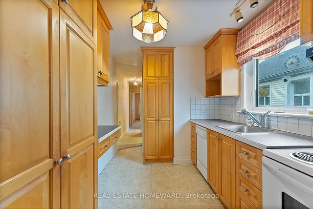 Additional image 8 of 26 Vanbrugh Ave