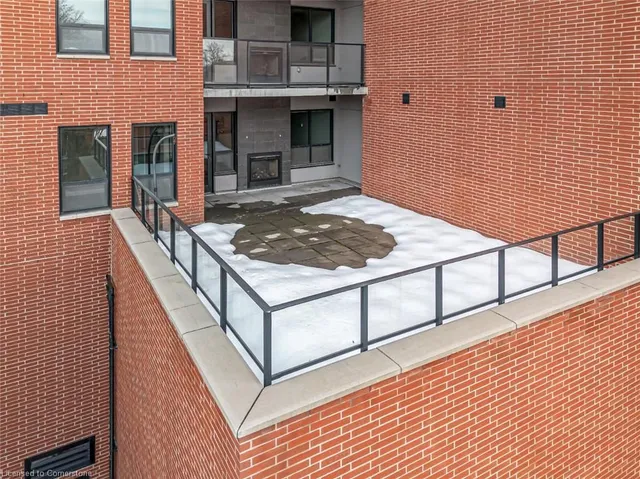 Additional image 29 of 181 James St Unit 306