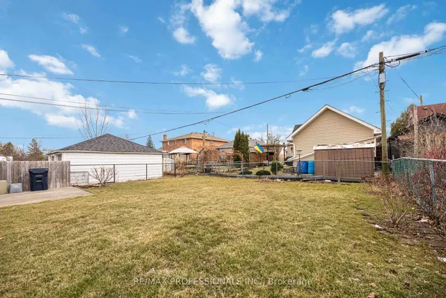 Additional image 21 of 9 Densmore Ave