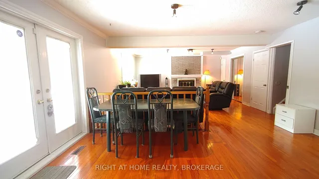 Additional image 31 of 16 Flamingo Dr