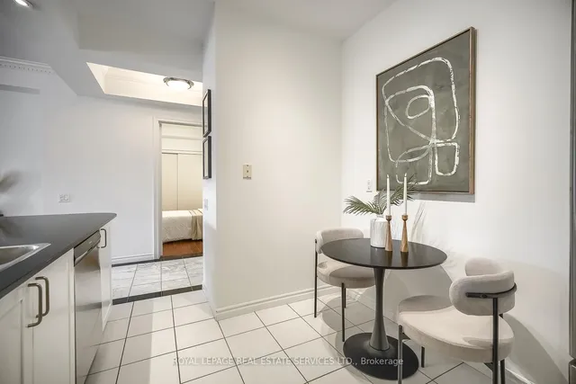 Additional image 14 of 18 William Carson Cres Unit 811