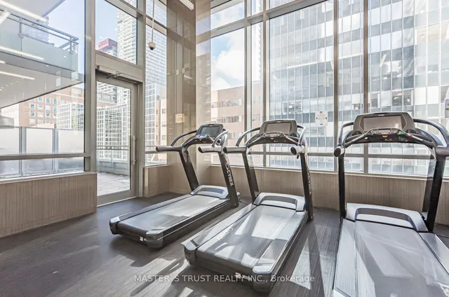 Additional image 20 of 89 Dunfield Ave Unit 801