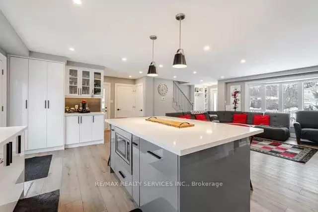 Additional image 21 of 4 Pacer Crt