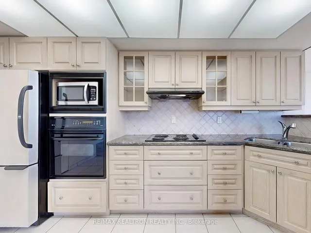 Additional image 19 of 131 Torresdale Ave Unit 403