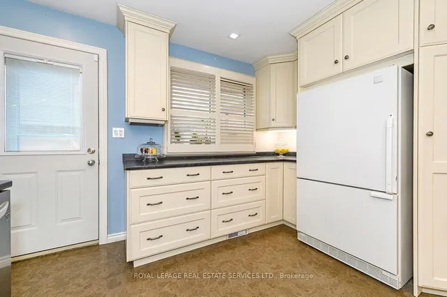 Additional image 13 of 99 Mountbatten Dr